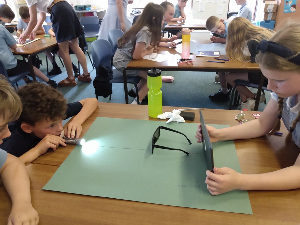 StEdwards_C4's tweet image. We have been investigating &apos;Are some sunglasses safer than others?&apos;. We tested different sunglasses and measured how much light they let through.
#stedwardsscience