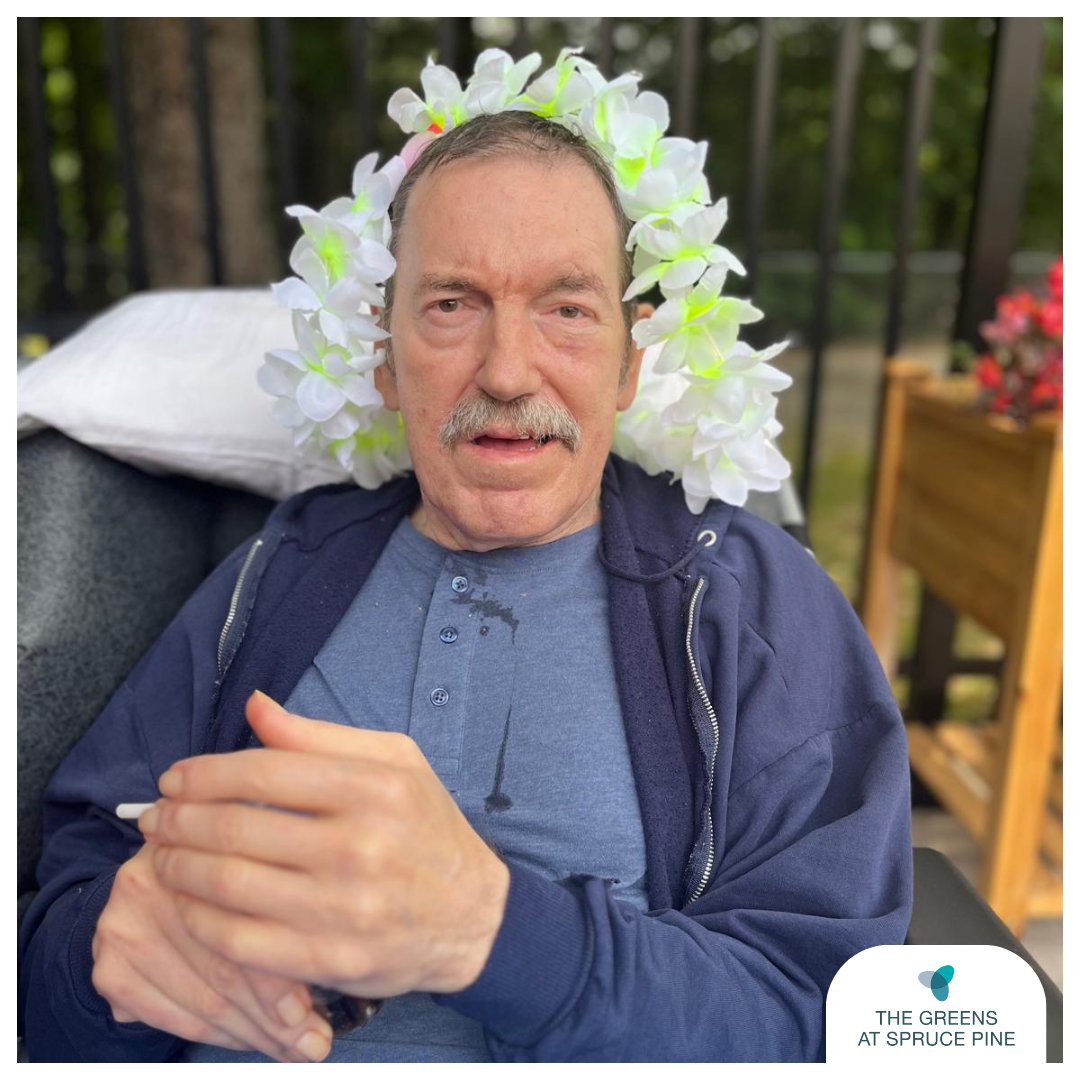 GreensSpruce's tweet image. Kicking off summer with a splash! 🌞🥥🧉 Our residents are soaking up the sun and aloha spirit at our luau/pool party today. Let the good times flow! #SummerLuau #PoolPartyFun #SunshineAndSmiles