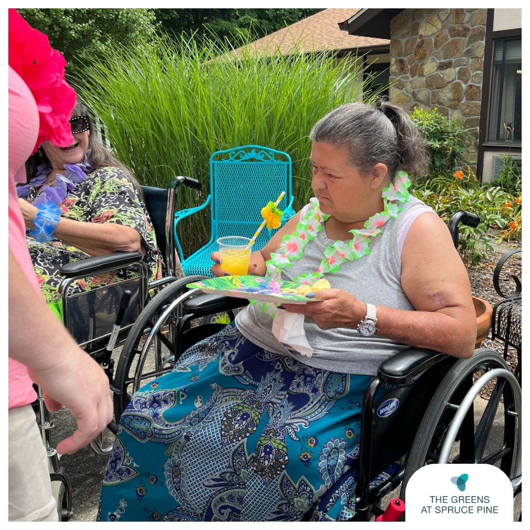 GreensSpruce's tweet image. Kicking off summer with a splash! 🌞🥥🧉 Our residents are soaking up the sun and aloha spirit at our luau/pool party today. Let the good times flow! #SummerLuau #PoolPartyFun #SunshineAndSmiles