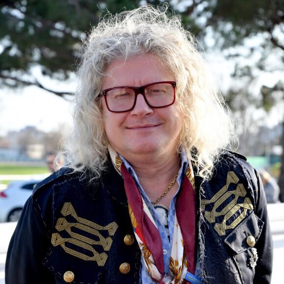 kamilabderrahmn's tweet image. &quot;Je t&apos;encule, les Arabes seront toujours des Arabes, rentre chez toi, sale poufiasse.&quot;

Pierre-Jean Chalençon, prétendu expert en Napoléon et raciste notoire plein de cocaïne, a insulté une journaliste d’origine marocaine lors d’un dîner dans le 7e arrondissement de Paris, avant…