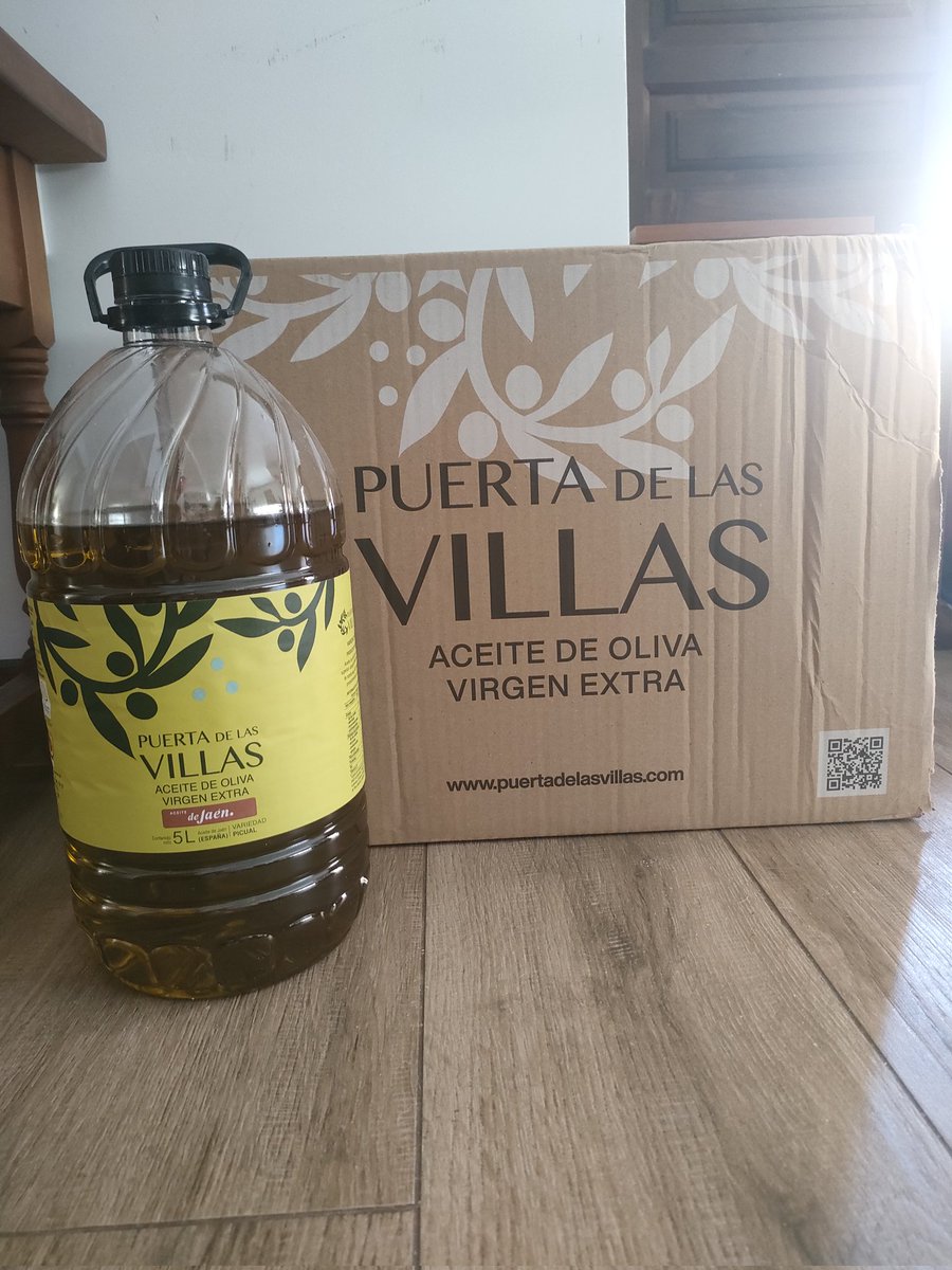 Vengo a deciros que tenéis que comprar este aceite de <a href="/puertalasvillas/">Puerta De Las Villas</a> Yo no creo que vuelva a comprar otro que no sea este, calidad y sabor del bueno.
Os dejo el enlace 
puertadelasvillas.com/tienda/