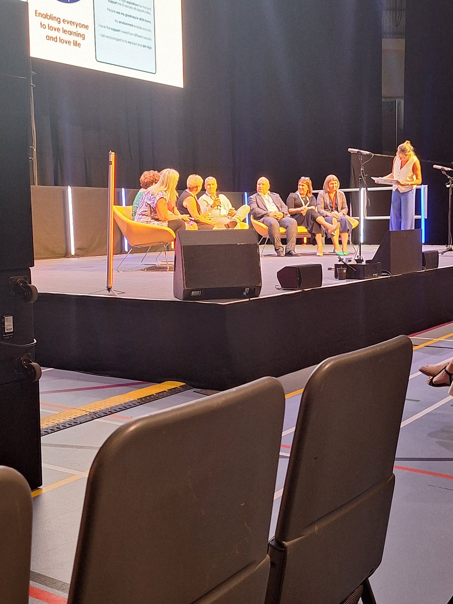 TownsendRJS1's tweet image. Headteachers, SENCos and members of the @embarkfed Central Team describe how the Collective Commitment to Inclusion works in some of our different settings.
@RiddingsJnr
@AnnaEmbark 
@Head_withaheart 
@jennyflavs 
@WillyRhodes001
@BCSchool1 
Schools that stand out.