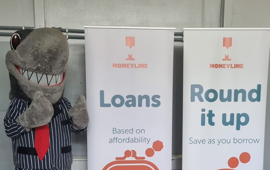 It's great that #SidtheShark from <a href="/SLSEngland/">Stop Loan Sharks England</a> is giving <a href="/moneyline_uk/">Moneyline</a> the thumbs up as a #responsible #lender whilst at #BiteBackWeek alongside <a href="/LifeInComTipton/">LifeInCommunityCIC</a> &amp; @BCHousingGroup 
Already been out &amp; about raising awareness of the dangers of #loansharks 
Let's see what Day 2 holds