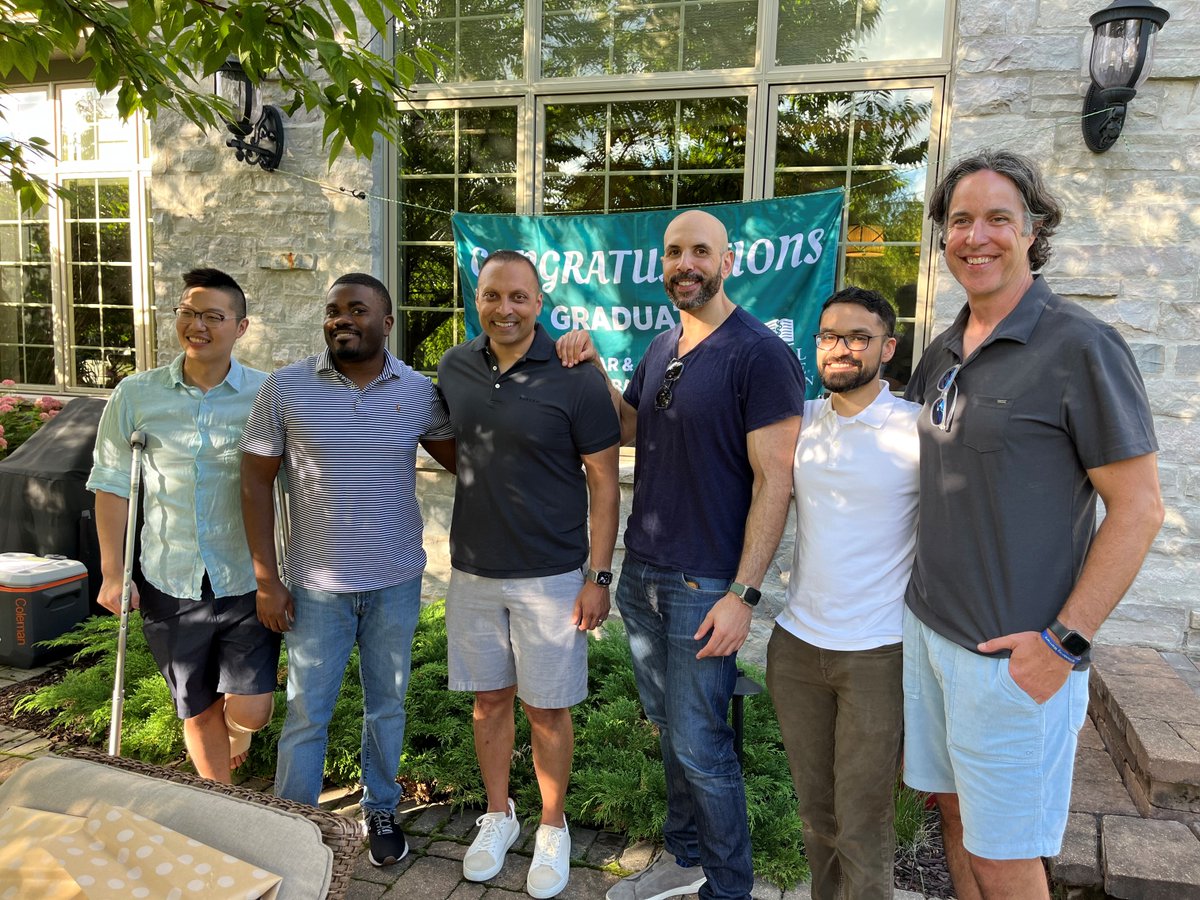 MCW_VIR's tweet photo. Celebrating our grads one more time w/ families &amp; a food truck! 😎 Also awarded @MCristMD w/ the prestigious #TeacherOfTheYear🏅 as selected by the #ClassOf2024. Can’t wait to see what this talented group of IRs do! Thanks to our Division Chief @EHohenwalter for hosting the event https://t.co/aOkR9x7eb0