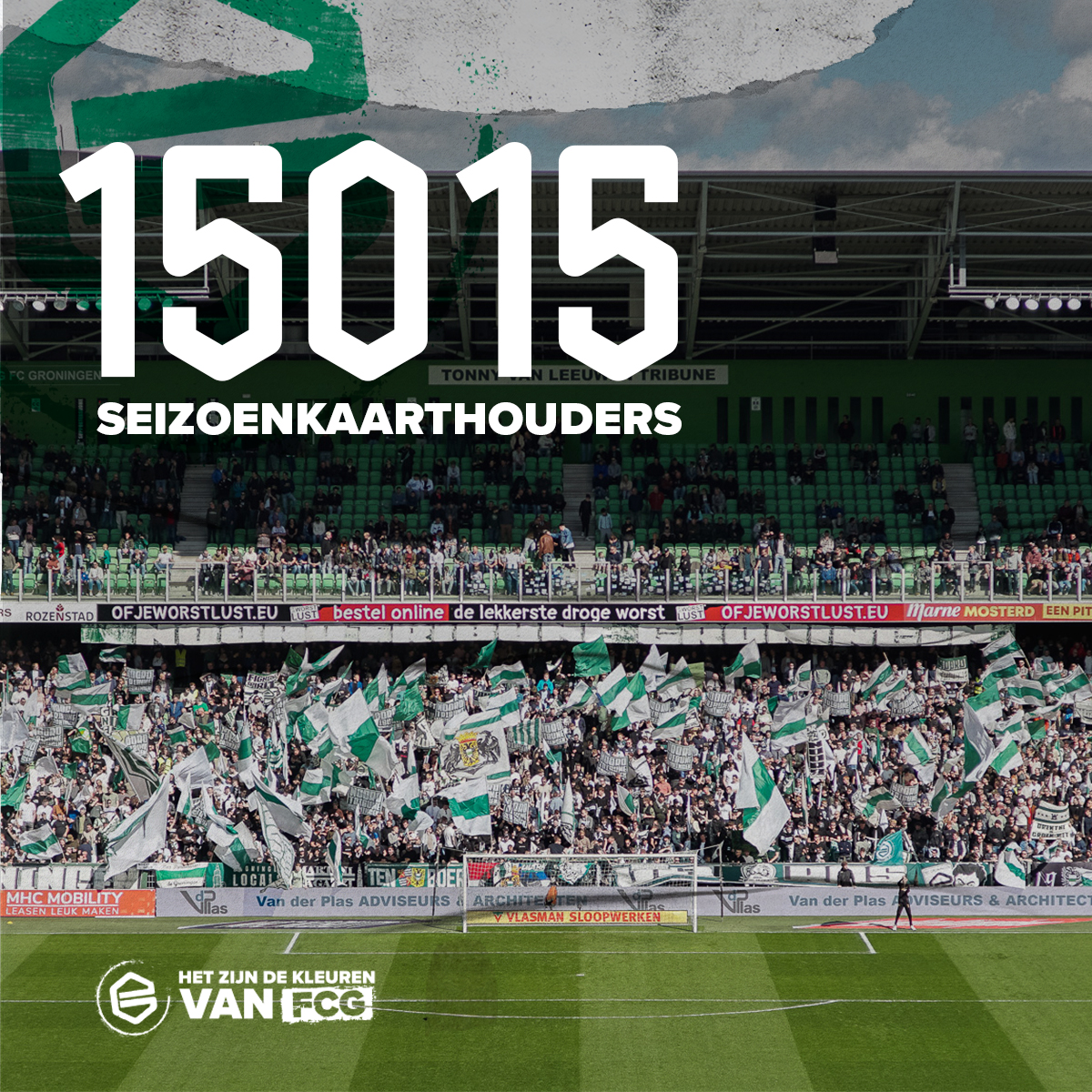 fcgroningen's tweet photo. 🤯 Wat een aantal! 𝟏𝟓.𝟎𝟏𝟓 seizoenkaarthouders. 

Hierdoor zijn alle seizoenkaarten 𝐮𝐢𝐭𝐯𝐞𝐫𝐤𝐨𝐜𝐡𝐭.

Komende dagen staan ruildagen op het programma. Klik voor meer info op onderstaande link.

➡ https://t.co/YI1xYPXbB4

#dekleurenvanFCG https://t.co/lAsMxs6ktW