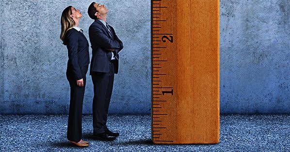 A régua divina é diferente da nossa. Enquanto julgamos de maneira limitada, só Deus conhece cada coração. Ao contrário de nós, Ele é rico em perdoar. Ser semelhante a Ele deve ser nosso objetivo diário.
#Jn4 #Rpsp #PrimeiroDeus