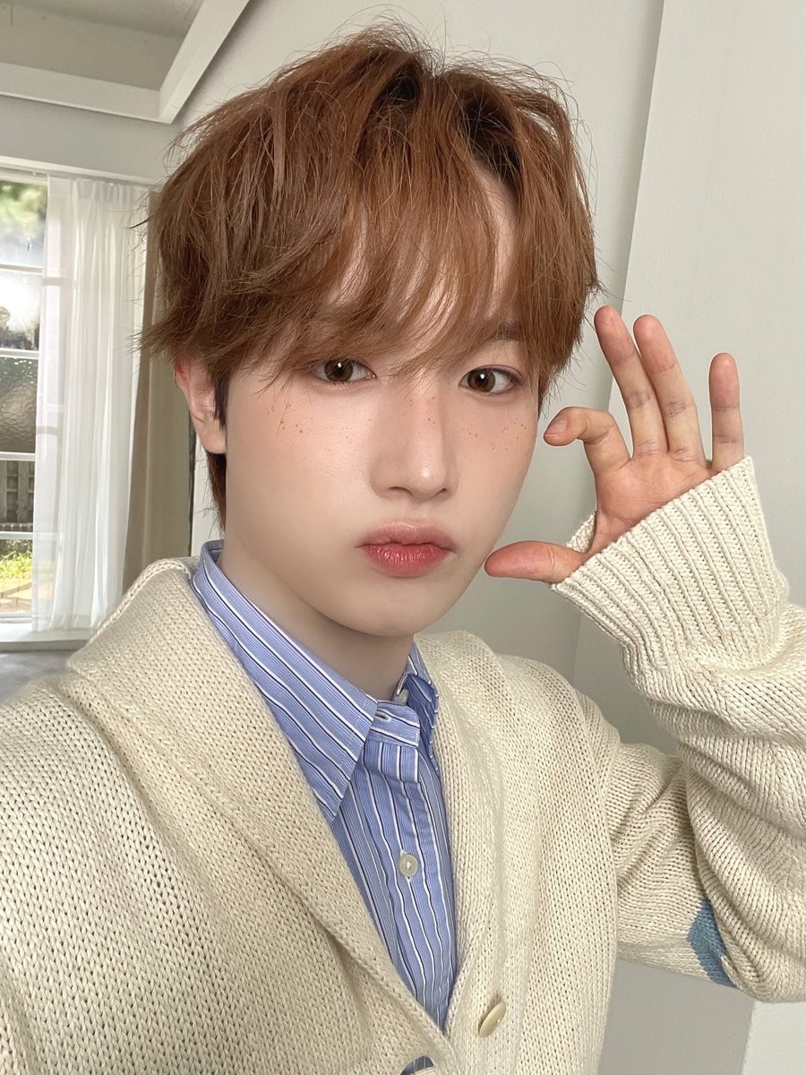 TPST_twt's tweet photo. [#혁] 🦋👦🤍 https://t.co/CTsPLDZe9m
