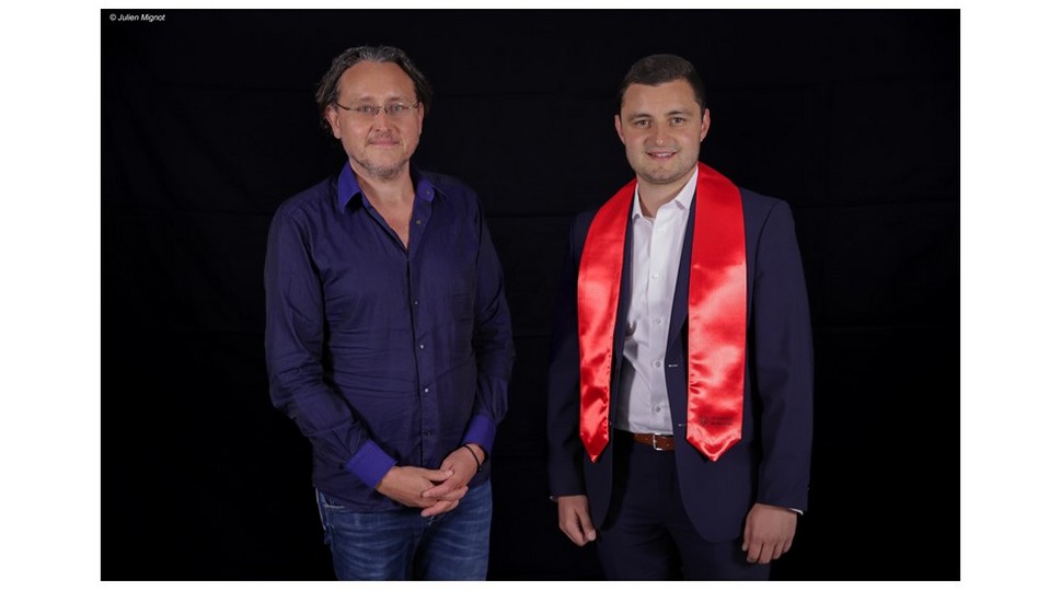 chimie_ISCR's tweet photo. 🏆@FondUnivRennes 2nd thesis prize in the materials research field awarded to Clément Brouillac for his innovative work of high quality  
➡️https://t.co/3fXYZey92s
Congratulations!👏
@CNRSchimie @CNRS_dr17 @RennesUniv @ENSCR @INSA_Rennes @CBrouillac @CyrilPoriel @CassandreQuint https://t.co/OXsCxmKHfL