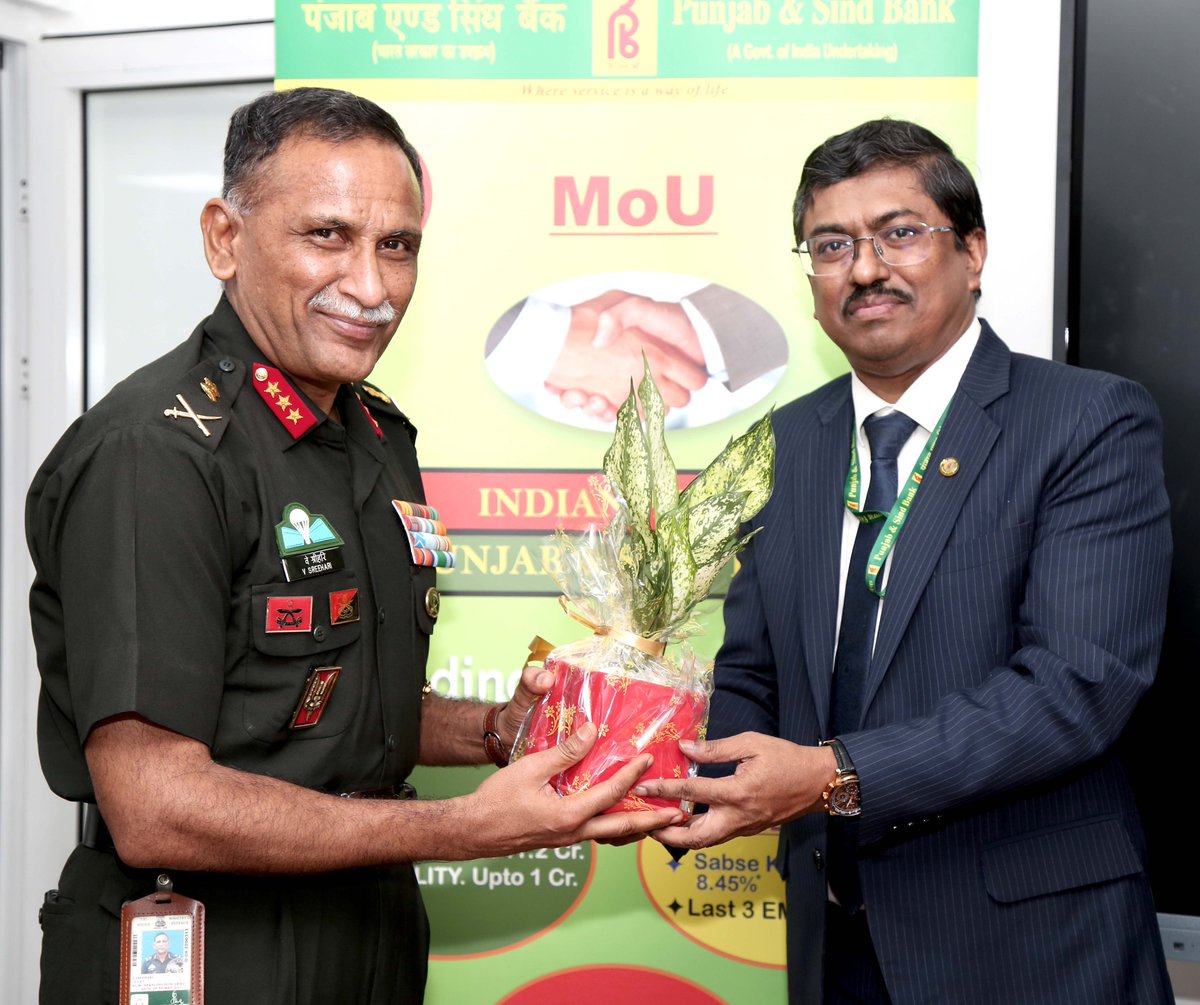PSBIndOfficial's tweet image. With a commitment to serve our Heroes,  #PunjabAndSindBank inks #MoU with #IndianArmy to commemorate our 117th Foundation Day
#GauravBachat- Defence Salary Package for Serving Personnel, Veterans, Veer Naris &amp;amp; Working Spouses PAI: 1.1 Cr*, AAI: 1.2 Cr*, Spl. Loan Offers
@adgpi
