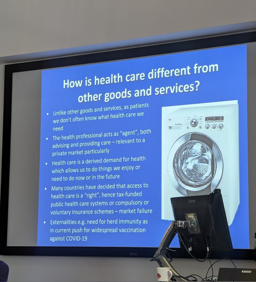 NicolaFisherRN's tweet image. Absolutely loved the presentation by @ProfRTEdwards on health economics &amp;amp; embedding these ideas&amp;amp; concepts into your research. Particularly taken with social return on investments. Summer school @BangorUni off to an amazing start. #phdlife @ThePhDPlace