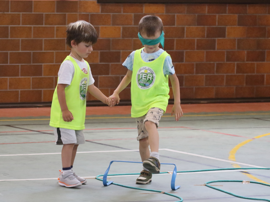 C'est au tour des cycles 1 de Saint-Loup, Conflans, Bouligney et Magnoncourt de participer ce lundi 24 juin aux Olympiades du TER de la Semouse qui se déroulent à Fontaine-le-Luxeuil. #JO 
<a href="/DelphineRaba/">Delphine Raba</a> <a href="/DSDEN70/">DSDEN de la Haute-Saône</a> <a href="/PhDestable/">Philippe Destable</a>