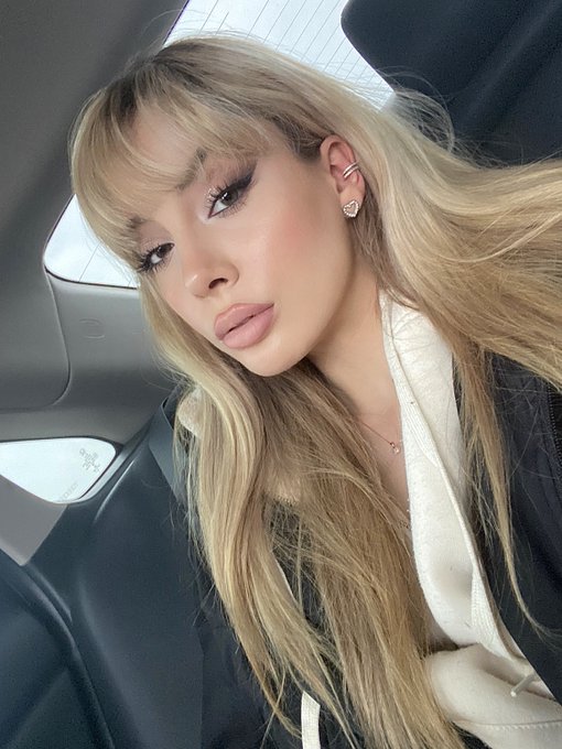 cute or hot? 🥰🙈 https://t.co/JrVdSQoYE9