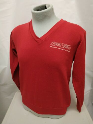 bgscucumbercas1's tweet photo. Something Fun from My Personal Collection Pt. 11
Red #SpiritsHavingFlown tour sweatshirt/jumper - mine belonged to a roadie who worked on the tour.
I don't remember seeing this photo of Robin before (there are others of him), but I probably have..memory not so good anymore LOL! https://t.co/2ieQYuEm7N