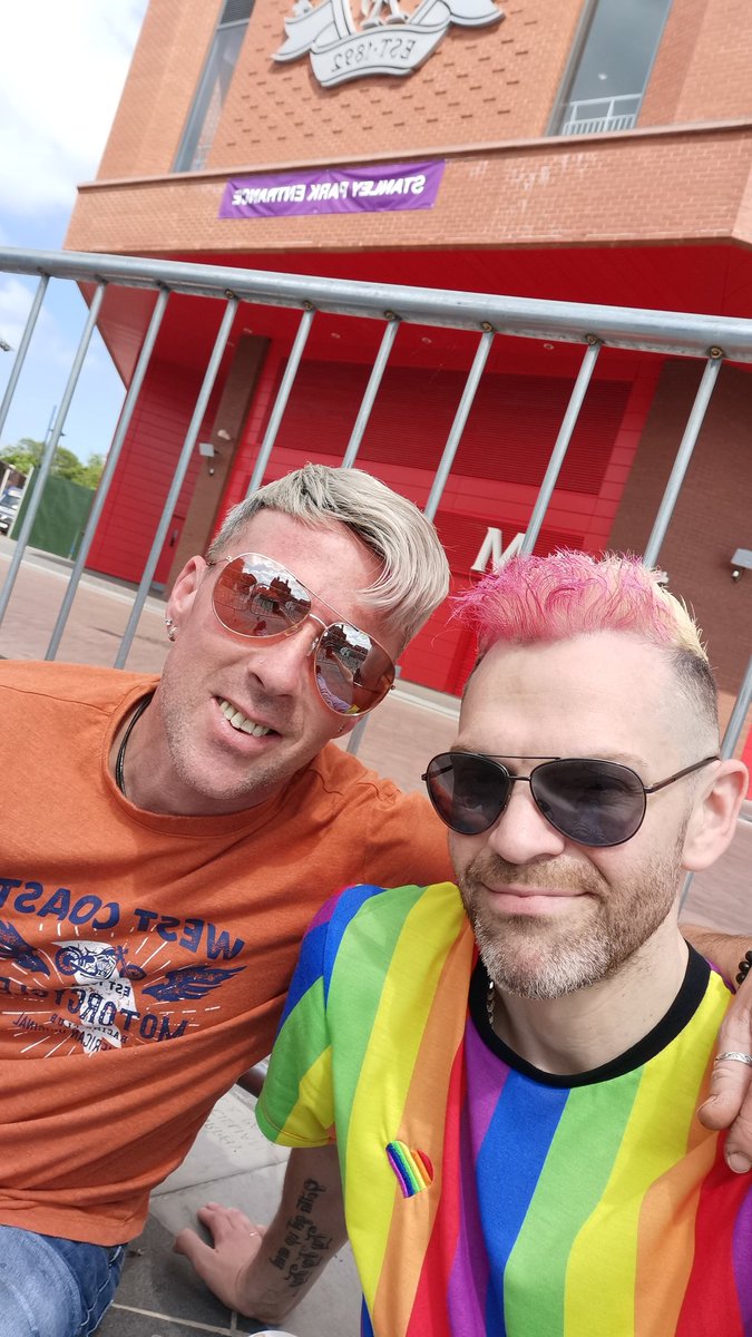 danlong89's tweet photo. @Pink we're here at Anfield to see you and the gang again!!! Sooo excited 😍🌈 #summercarnivaltour #pink #pride #RAINBOWS https://t.co/9HDSodEC8q
