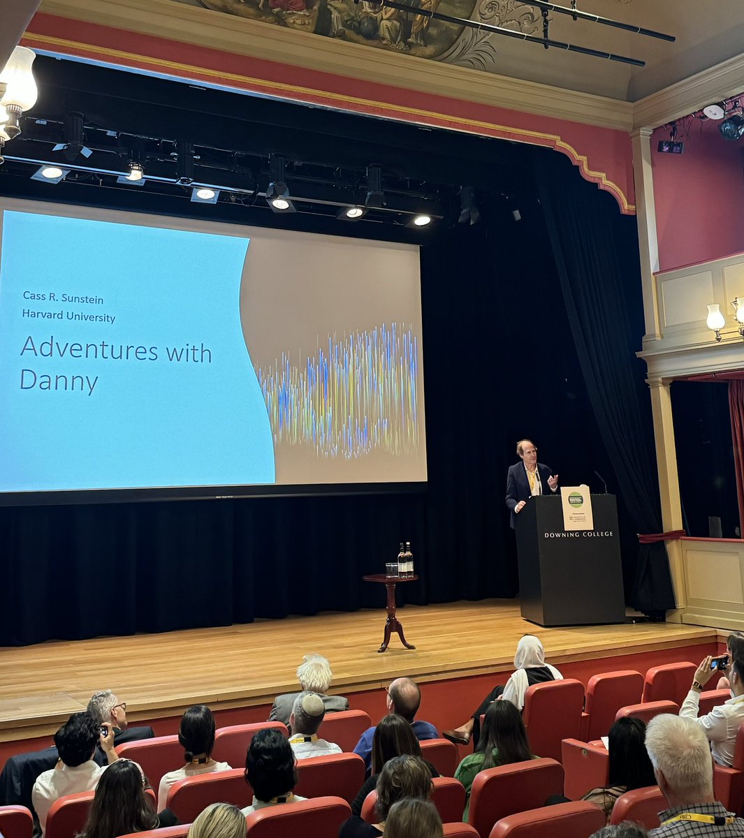 gaveltri's tweet photo. Cass Sunstein honoring Danny Kahneman #3IBPPC https://t.co/heL2x5Yqz1