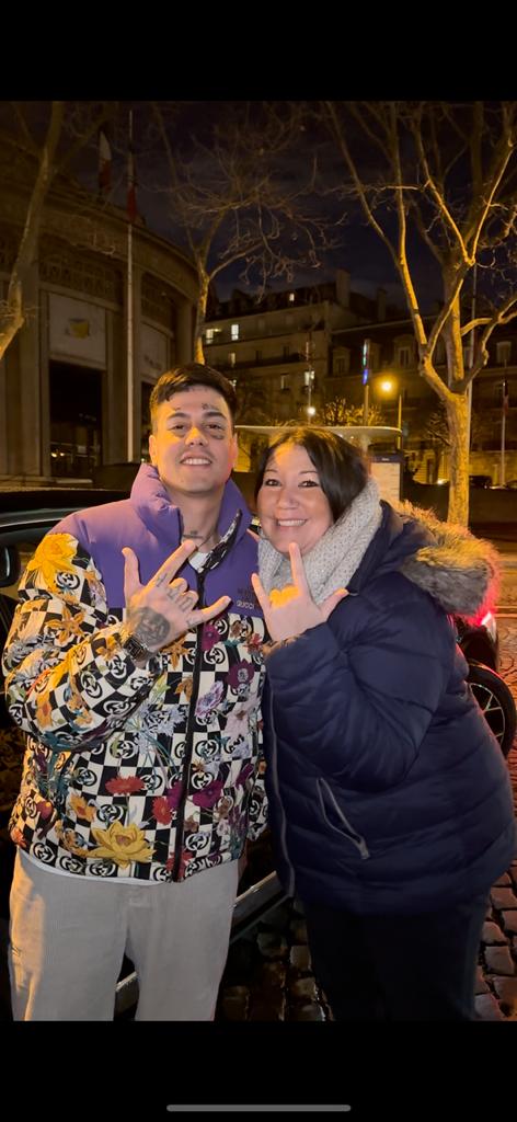 lilou95450's tweet photo. Feliz cumple mi Duko gracias por el show en Parísfue increíble la rompiste te amooo 🤟🩷🫶🇫🇷 ya supiste #ADATOUR @DukiSSJ https://t.co/YtvM8u9GzZ