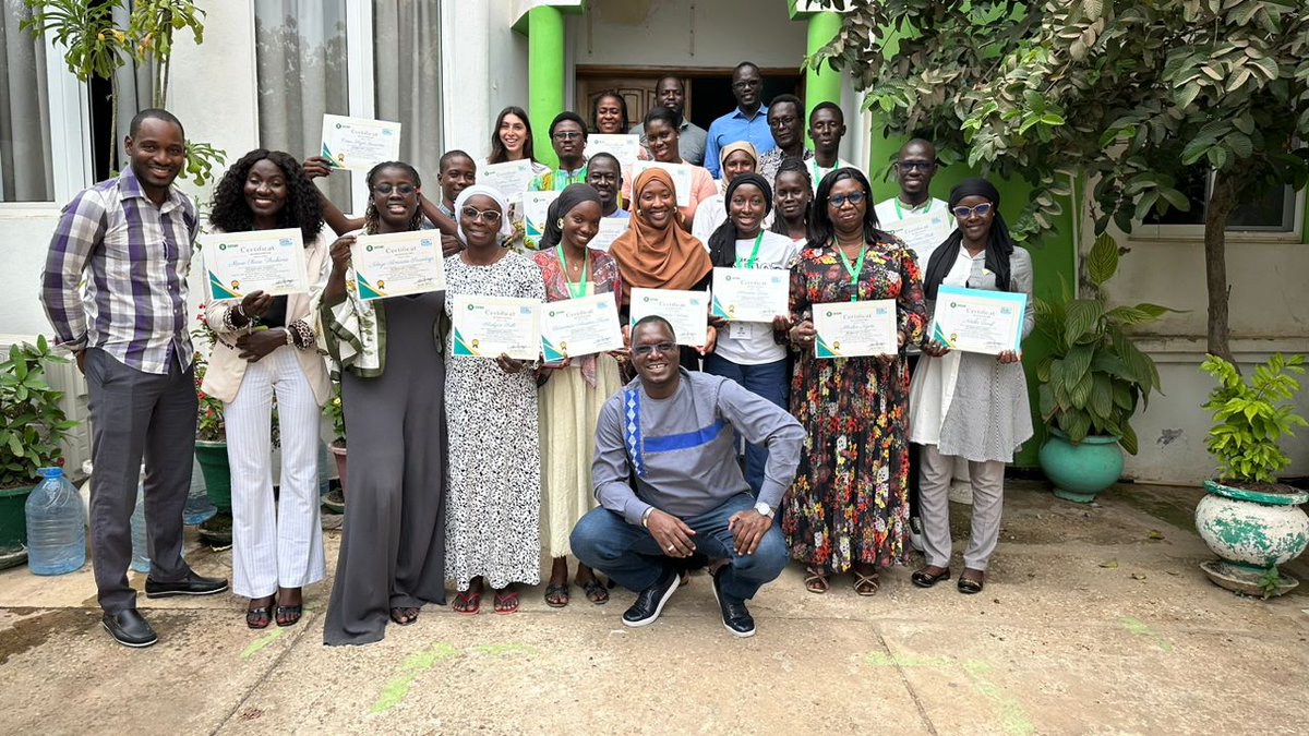 OxfamAuSenegal's tweet image. Oxfam au Sénégal a formé cette semaine, 21 acteurs issus des organisations partenaires sur le traitement de l’information en ligne.

#Oxfam #ICDL #NETHOPE #numerique #cybersecurity #senegal