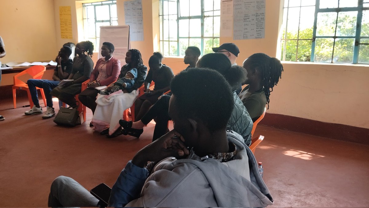 robi_mercy's tweet photo. Youth can strategically end FGM.Ongoing Technical Assistance on youth involvement to end FGM in support of Tunaweza Empowerment Organization - Host organization.@Power2YouthKe 
@WallaceGlobal https://t.co/DVvSBCFXSD