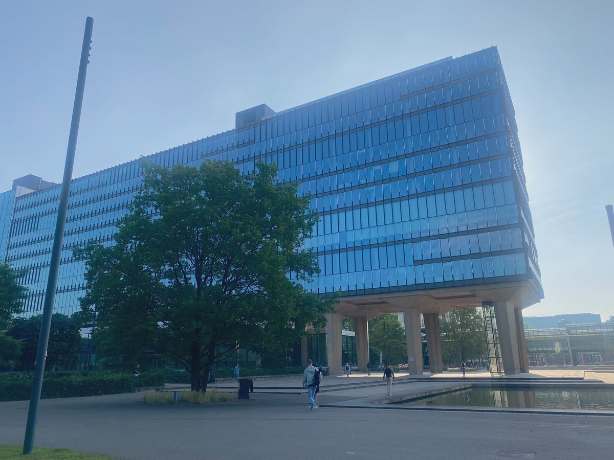 Absolutely thrilled for a jam-packed week of #GenerativeAI lectures at GeMSS 2024 @TUeindhoven