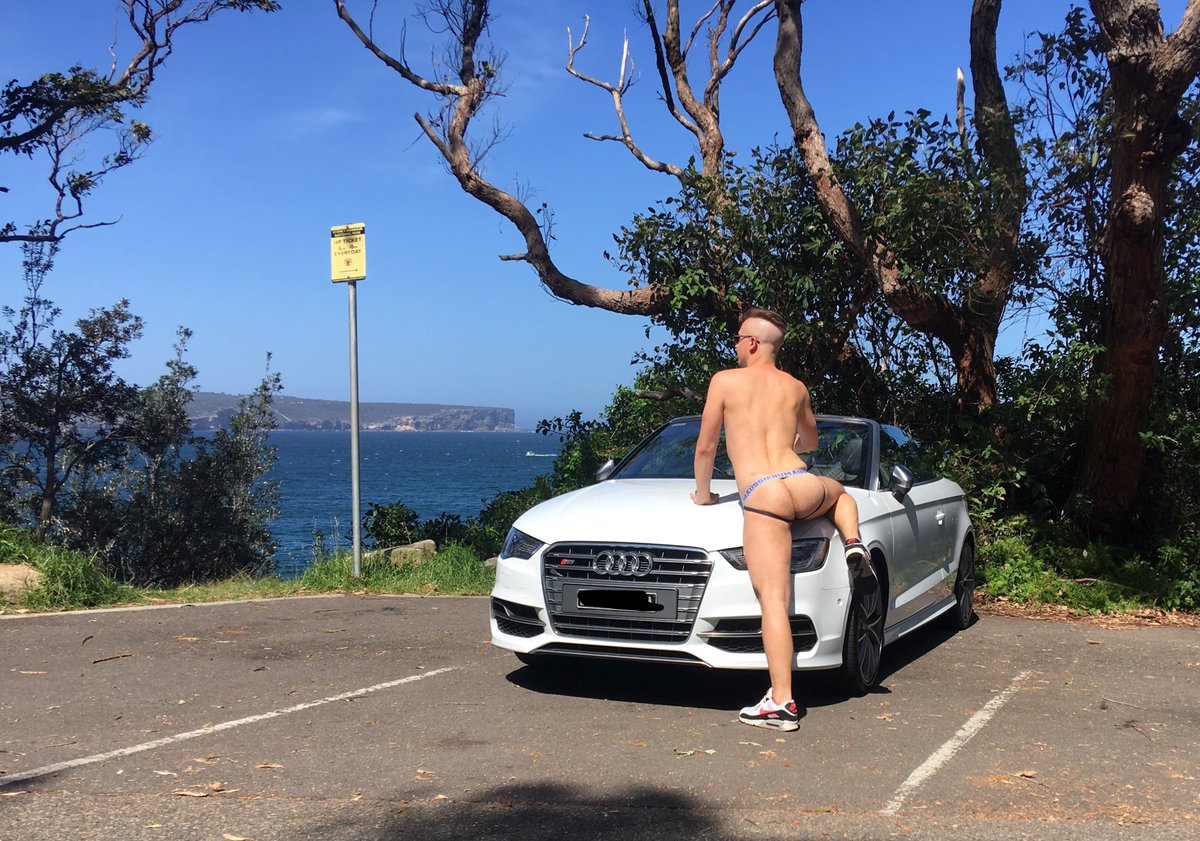 heaps_alt's tweet photo. I miss my old convertible https://t.co/ThENEF6UkC