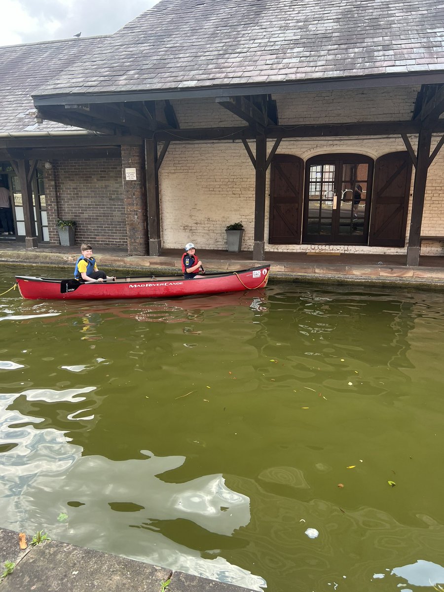 Stivichall Primary (@stivichallps) on Twitter photo What an amazing experience some of our year 6s have had this morning.
Spent a lovely morning in the sun at Coventry Canal basin kayaking along the water.
Thank you <a href="/ThinkActiveCSW/">ThinkActiveCSW</a> <a href="/CSWSchoolgames/">CSWSchoolgames</a> What an amazing experience some of our year 6s have had this morning.
Spent a lovely morning in the sun at Coventry Canal basin kayaking along the water.
Thank you <a href="/ThinkActiveCSW/">ThinkActiveCSW</a> <a href="/CSWSchoolgames/">CSWSchoolgames</a>