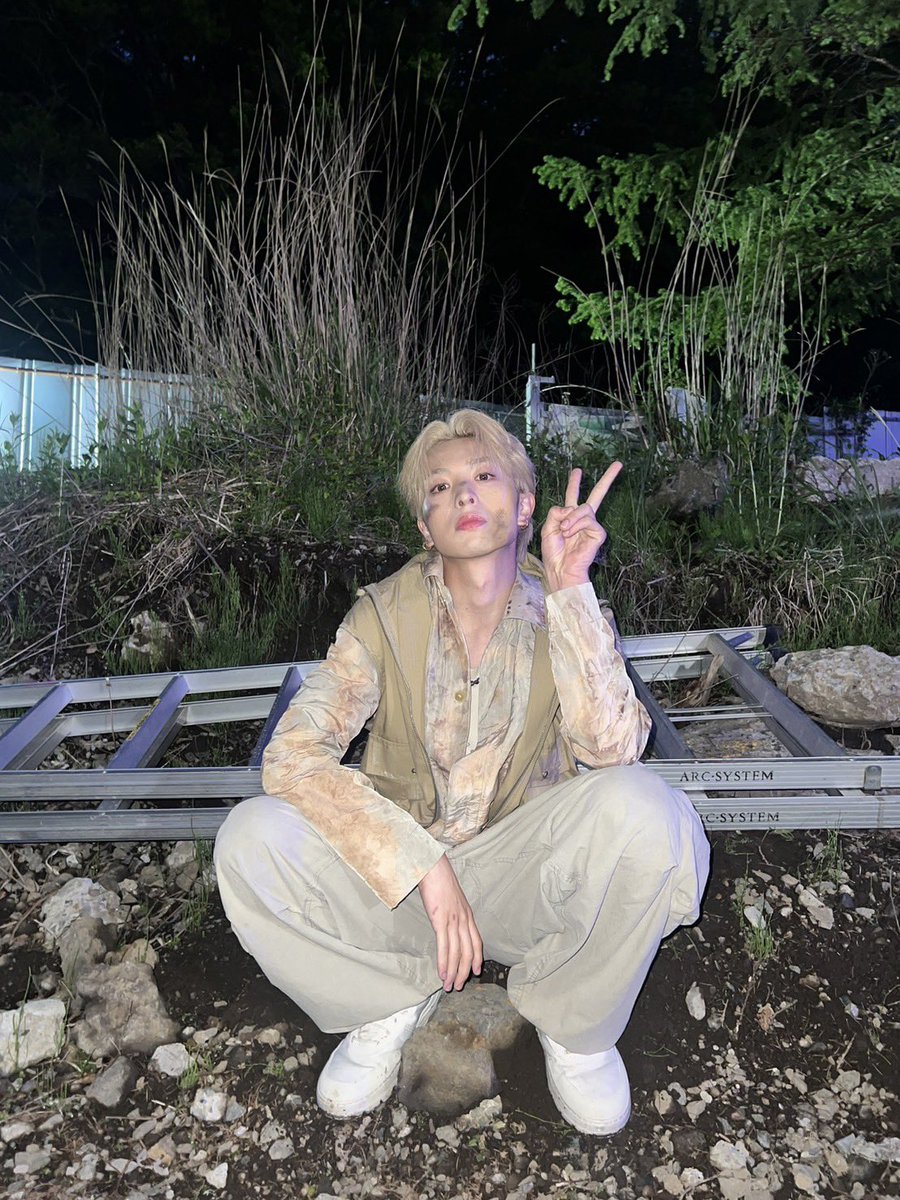 fantastics_fext's tweet photo. "ブレイクライン"
Music Video
いかがですか？？

Xで
#ブレイクライン暗号チャレンジ
開催中です‼️
https://t.co/zTKpZEwjpg

皆さんぜひ参加してください✨
YouTubeのコメントも
感想など色々届いてます🫶

FANTAROの皆さん
JAMの皆さん
ありがとうございます😊

引き続きたくさん観てね👀
https://t.co/lLBL1pHZGX

#FANTASTICS
#ブレイクライン
#木村慧人
#慧人の独り言

木村慧人
