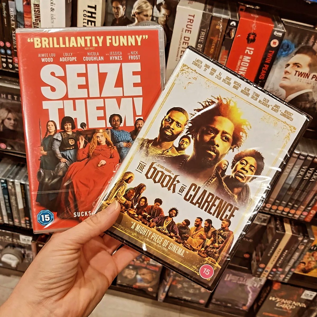 hmvIpswich's tweet photo. More awesome new releases 
#GodzillaXKong
#GodzillaXKongNewEmpire 
#Responder 
#CreationOfTheGods 
#SeizeThem 
#BookOfClarence 
#NewMovieMonday https://t.co/Xif1rNgxUe
