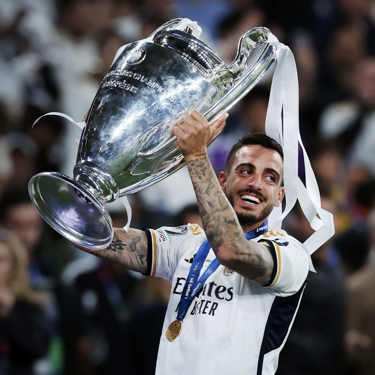 RMCF_Minuto93's tweet photo. 💥🇪🇸ホセルがマドリー退団へ

マドリーはエスパニョールに150万ユーロを支払って、ホセルの買取オプションを行使する予定だった。しかし、ホセルはエンバペとエンドリックの入団により状況を変えることを望んだ。ホセルはサウジアラビア移籍へ。

ソース @COPE https://t.co/TfscxLQ8tU