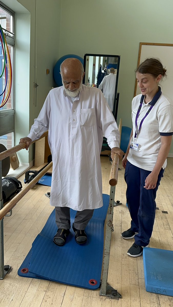 Helen Parker tweet media