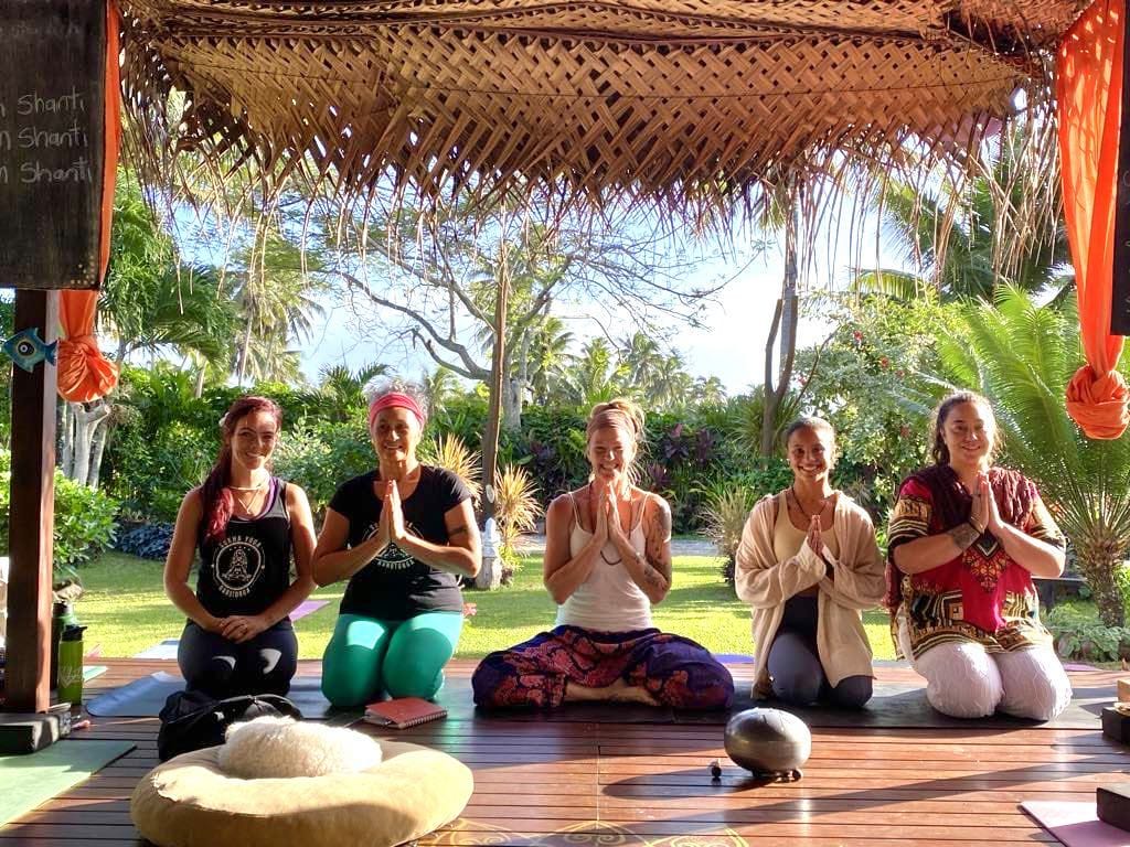 IndiainNZ's tweet image. #YogaCommunity
Yoga enthusiasts celebrated 10th International Day of Yoga in Cook Islands in collaboration with the High Commission. Two Yoga trainees recently trained by @ICCR conducted the #IDY celebration.
@MEAIndia
@moayush
@CookIslands
@sidhant
@DDIndialive
@IndianDiplomacy