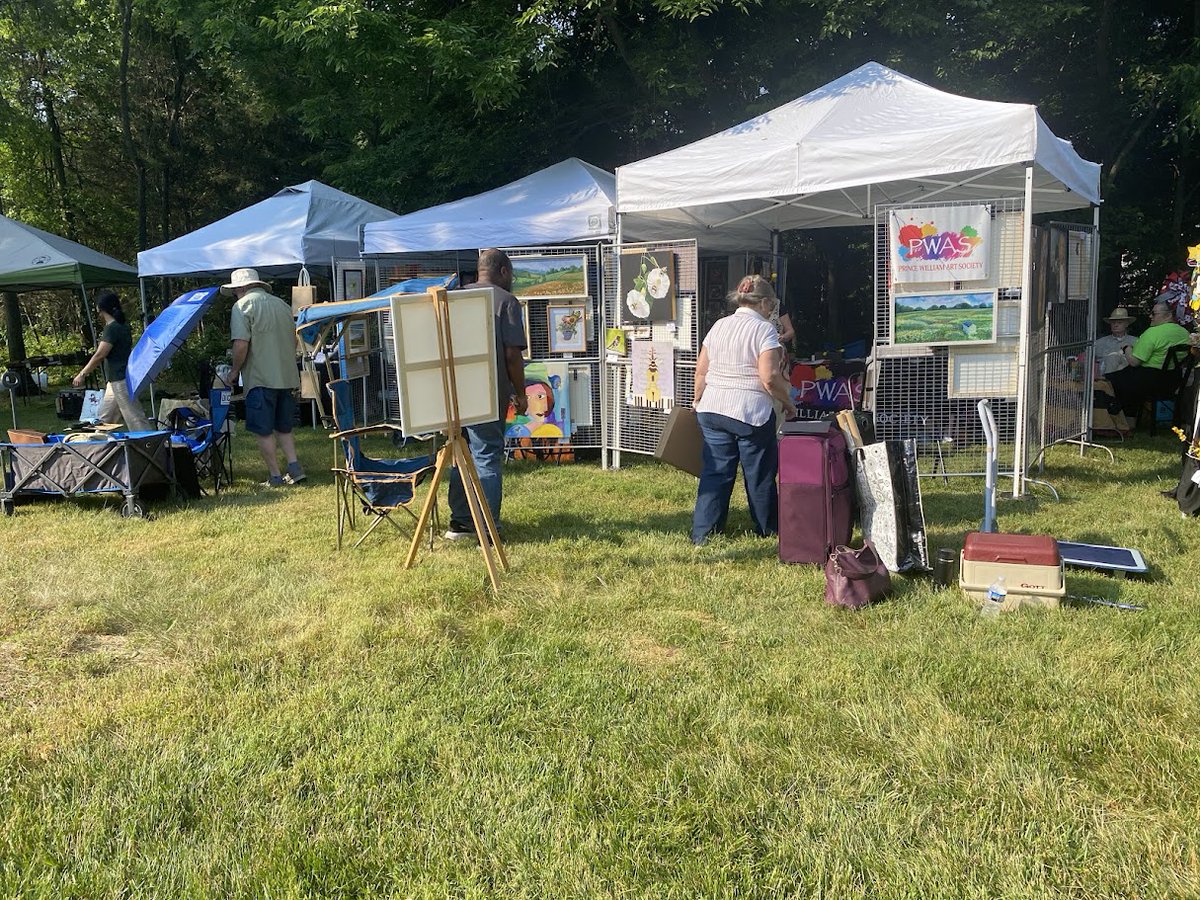 DonnaLiguria's tweet photo. PWAS Artistry Spin: Post 474: PWAS at the Manassas Bee Festival https://t.co/44FXOCb1ma #PWAS #PrinceWilliamArtSociety #art #princewilliamcountyartists #supportthearts #PWCArt #artgroup #artshow #artgroupshow πΌππ¨π·
#PWASMembers #PWASShowArt #BeeFestival https://t.co/VGCQ6xDG6T