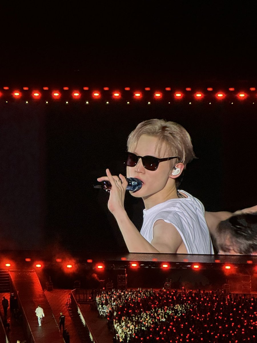 coolkiddosp's tweet photo. ใครไม่อึ้งในความหล่อ ไม่น่ามีนะคะ นี่แบบกี้ดหนักมาก เฉินเล่อหล่อมาก หล่อจิงๆทุกคน เล่นกับใจสุด 😭😭😭😭  #น้องเล่อมาแน่ราชมัง https://t.co/P1in1T4GEa