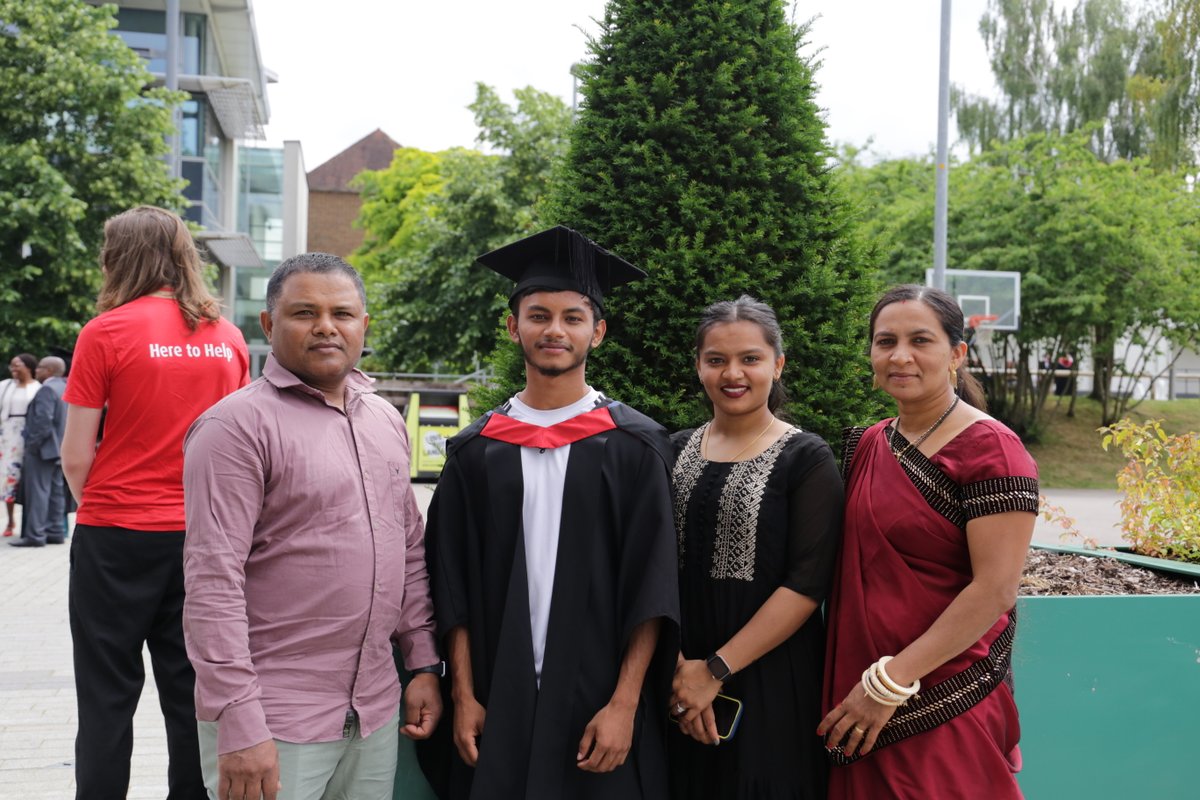 MDXLibrary's tweet image. Graduation week has now begun!

Congratulations to everyone who graduated today. We’ll be posting more photos and media throughout the week.

If you are posting any photos or videos yourselves, don’t forget to tag them with #MDXGrad if you would like to share them with everyone.