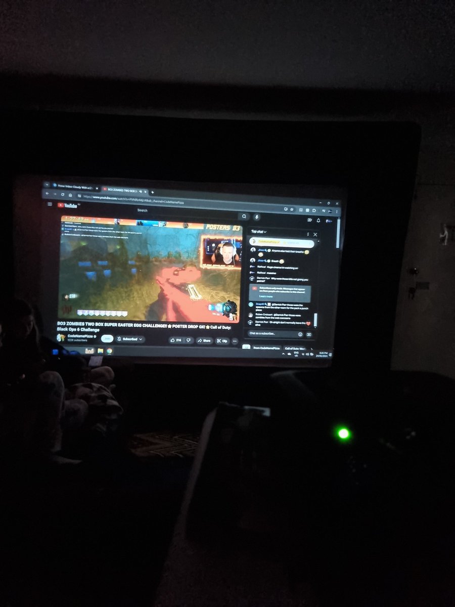 Trycer123's tweet photo. @CodeNamePizza Watching your stream in cinema!! @NotSquiket https://t.co/X9rKI5vaej