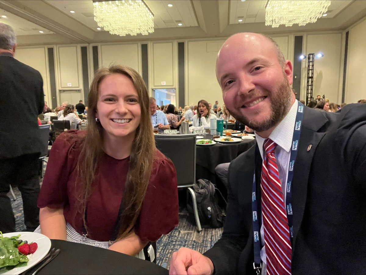 👀🧬Congratulations to <a href="/TomMendelEye/">Tom Mendel</a> for receiving a 5-year Career Development Award from <a href="/FightBlindness/">Foundation Fighting Blindness</a>! 👏