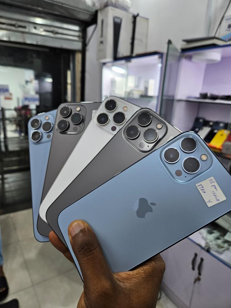 drewstevetech's tweet photo. ✅️iphone 13 pro max

Factory Unlocked 🔓 

128gb 

Available for immediate pickup 👌

Send a DM if interested 

🚚we deliver nationwide ✅️ https://t.co/TfUfQ2CcYc