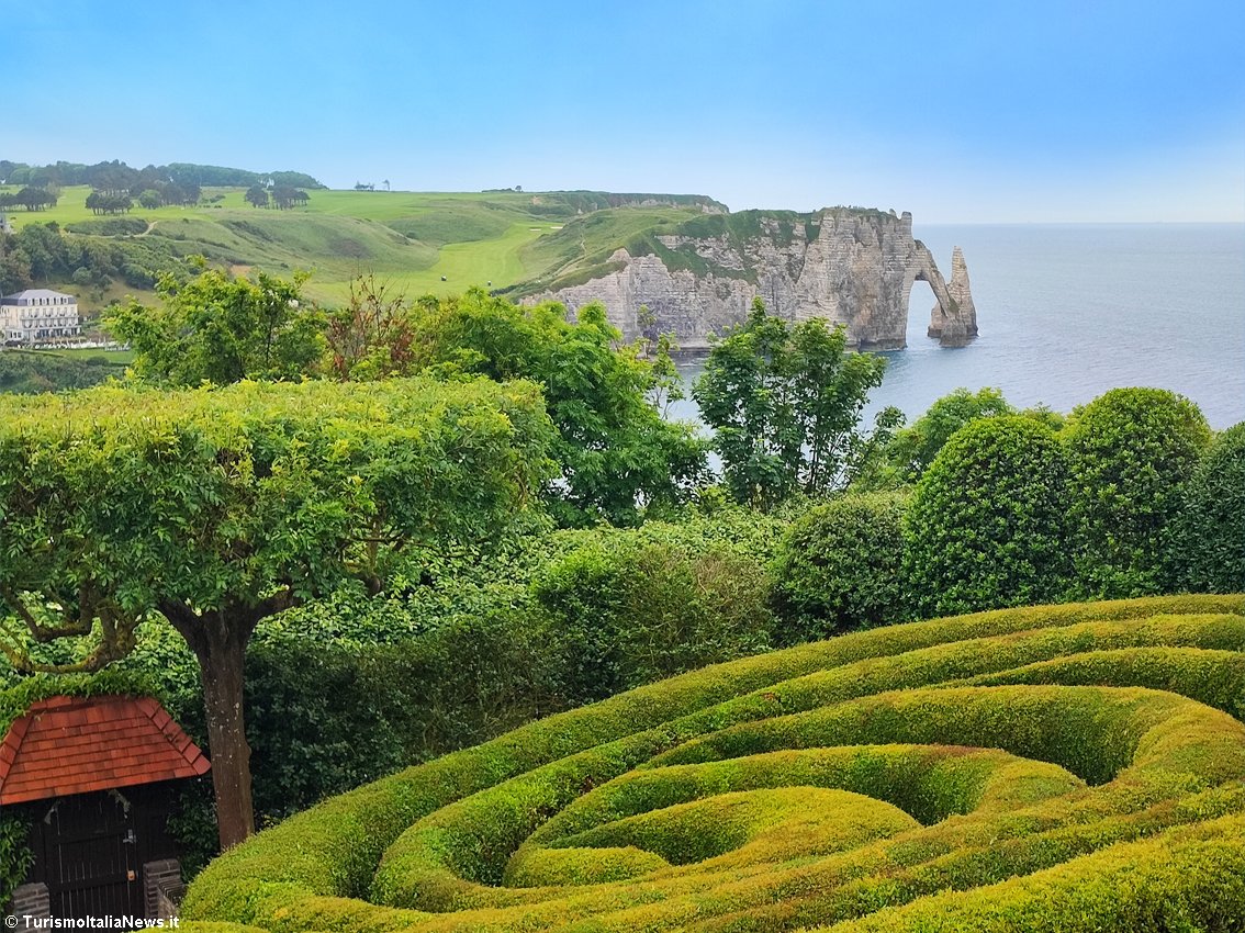 TurismoItaliaNw's tweet photo. [ REPORTAGE ] La Normandia degli Impressionisti: un itinerario da Le Havre a Rouen, passando per Etretat, sulle tracce dei maestri più famosi
Leggi la notizia https://t.co/2HN5LVwith 

#rouentourisme #explorefrance @explorefrance @IT_AtoutFrance @RouenTourisme @lehavreetretat https://t.co/Ryq3AdAPp8