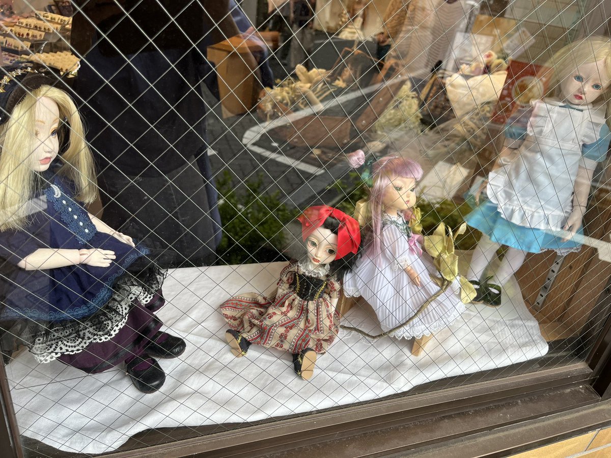 夜を歩く2024  
楽しく愉しく終了致しました💕

教室展以外の初めての展示会、見ていただけてありがとうございました

吉祥寺は本当に素敵な街でした💓
皆様、またお会いしましょうね

#夜を歩く