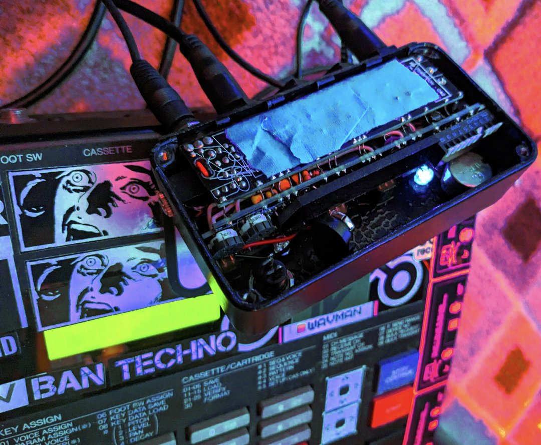 thetonewrecker's tweet image. .
Processing pathways
Particular particles
Precipitously 
.
#studioprocess #soundscapes #techno #drummachine #electronicmusic #tonewrecker #paulbirken #V4V #wavlake #bandcamp #create #explore #possibilities