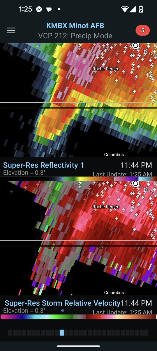 Mattoombus's tweet photo. Idk if anything came of this last night, haven't seen anything yet but I have no idea how this wasn't tornado warned for this area. I only ever saw severe thunderstorm warnings. From everything I witnessed last night, I'd be shocked if there wasn't at least a funnel. #skstorm https://t.co/jqxKWImGLT