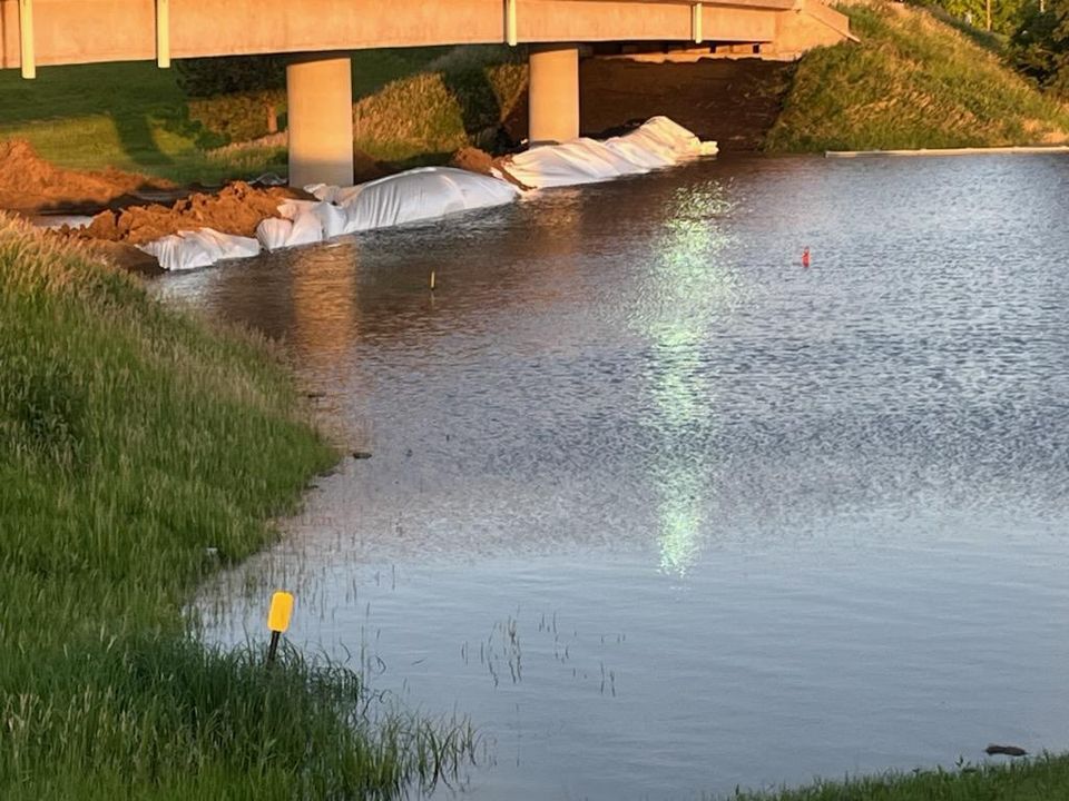 Interstate Closure Update (Monday, June 24, 2024 - 7:15 a.m.).
The Interstate 29 closure was extended between exits 2 and 26 to aid in southbound traffic flow to and through the designated detour route. 
Find detour maps:  SD511.org or dot.sd.gov/travelers/trav…