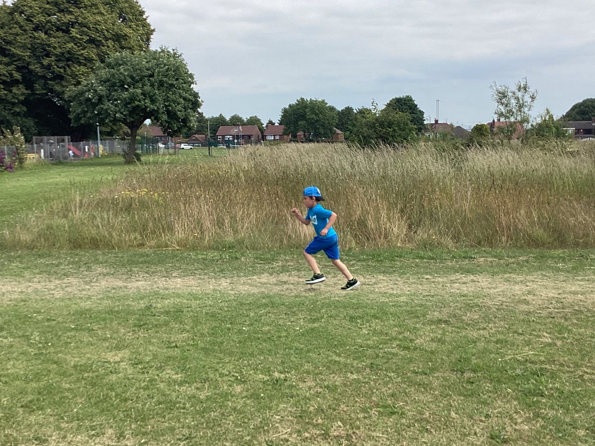 TownvilleIS's tweet photo. Afternoon Nursery have got us to Calais. Sycamore class are running now. It’s a long way to Paris but our children are putting in a tremendous effort. A little easier running this afternoon as the breeze has picked up. #RunToParis #TownvilleCan @ForgetMNotChild https://t.co/5LxZx9lgOp