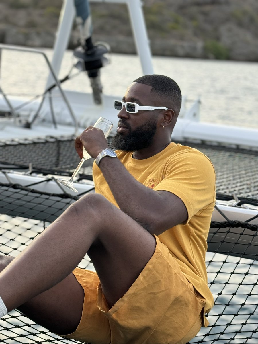khalboy21's tweet photo. UNBOTHERED💆🏿‍♂️💆🏿‍♂️ https://t.co/NEuhPFLteD