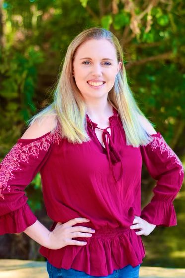 New Director Alert🚨 🚨 🚨 

Ms. Michela Short has joined our East View family as Varsity Sparkler Director! We are so excited to welcome her to our organization and cannot wait to get started!!