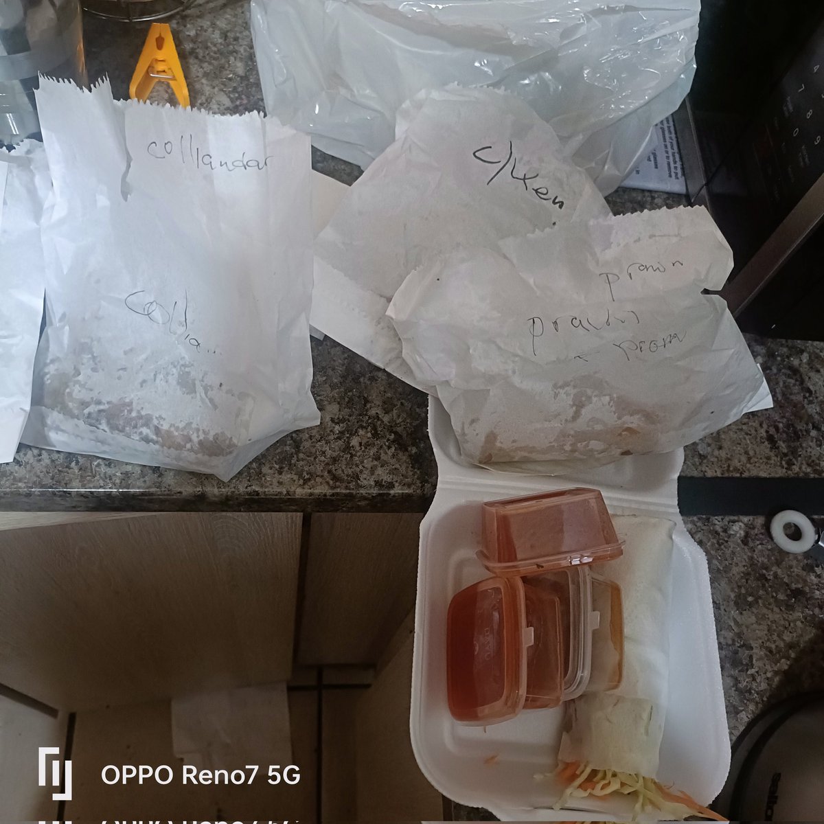 MissFuneka's tweet image. @Uber_RSA @UberEats @Uber_Support need help with order #2CB1B PLEASE. 

The order was received and paid for. I gave the delivery guy R153.