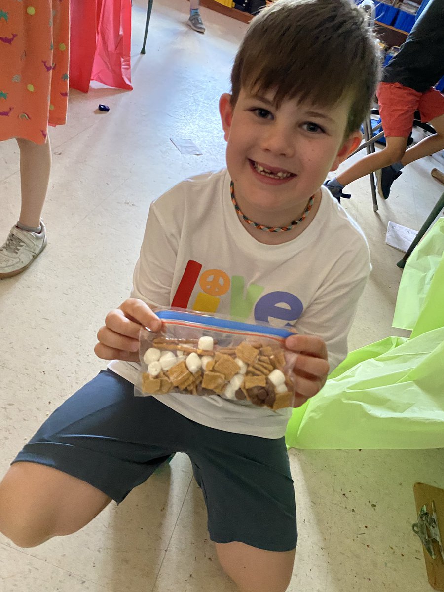 Mme Adamson tweet media