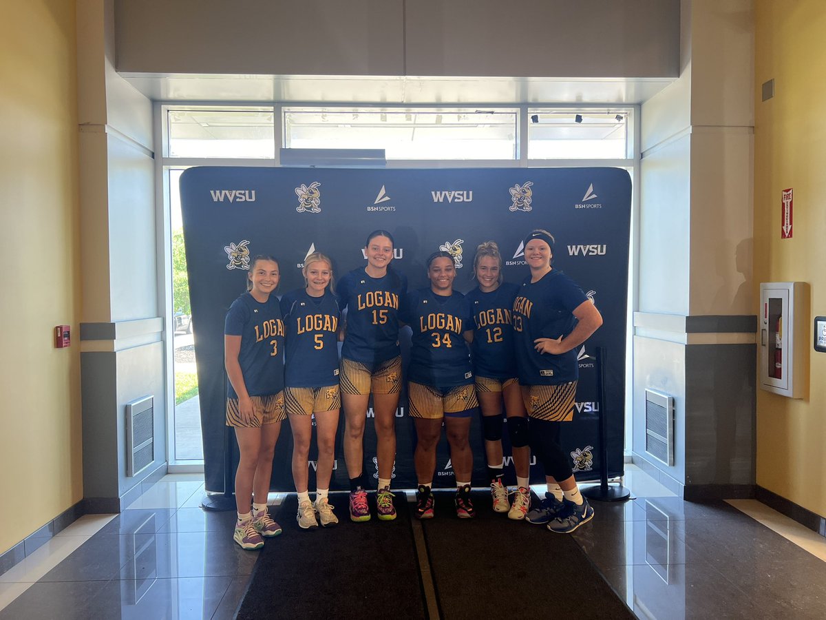 Thank you Coach <a href="/C_Marshalll/">Charles Marshall</a> and staff <a href="/WVSULadyJackets/">WVSU W.BASKETBALL</a> for having us Sat.  

3-0

Getting ready for November