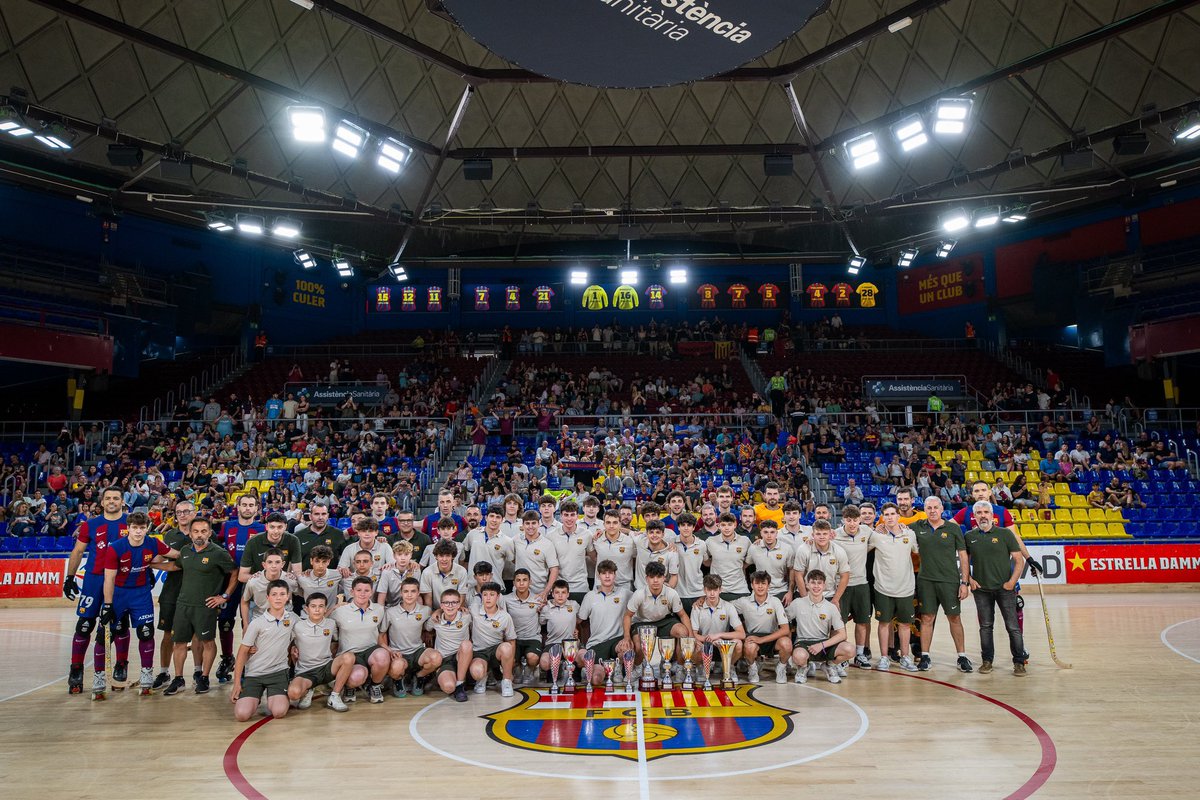 ORGULLO DE SECCION ❤️💙

Primer Equipo 👉 Campeón OK Liga, Copa del Rey, Supercopa de España y Copa Intercontinental 🏆🏆🏆🏆 

Alevín 👉 Campeón de Catalunya y de España 🏆🏆

Infantil 👉 Campeón de Catalunya, de España, EUROHockey U15 y MiniCopa del Rey 🏆🏆🏆🏆

Juvenil 👉