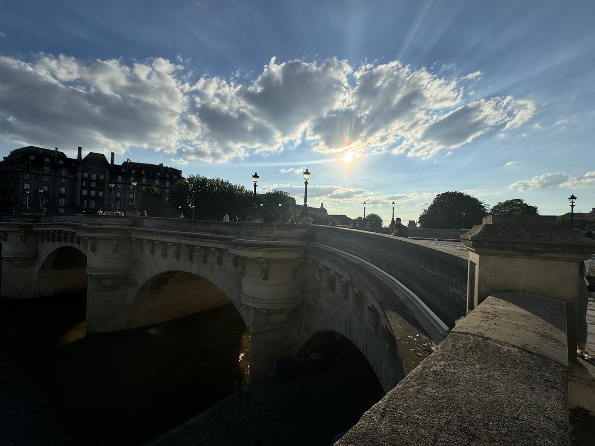 della chiesa jean bernard ✏️ (@dellachiesajb) on Twitter photo 