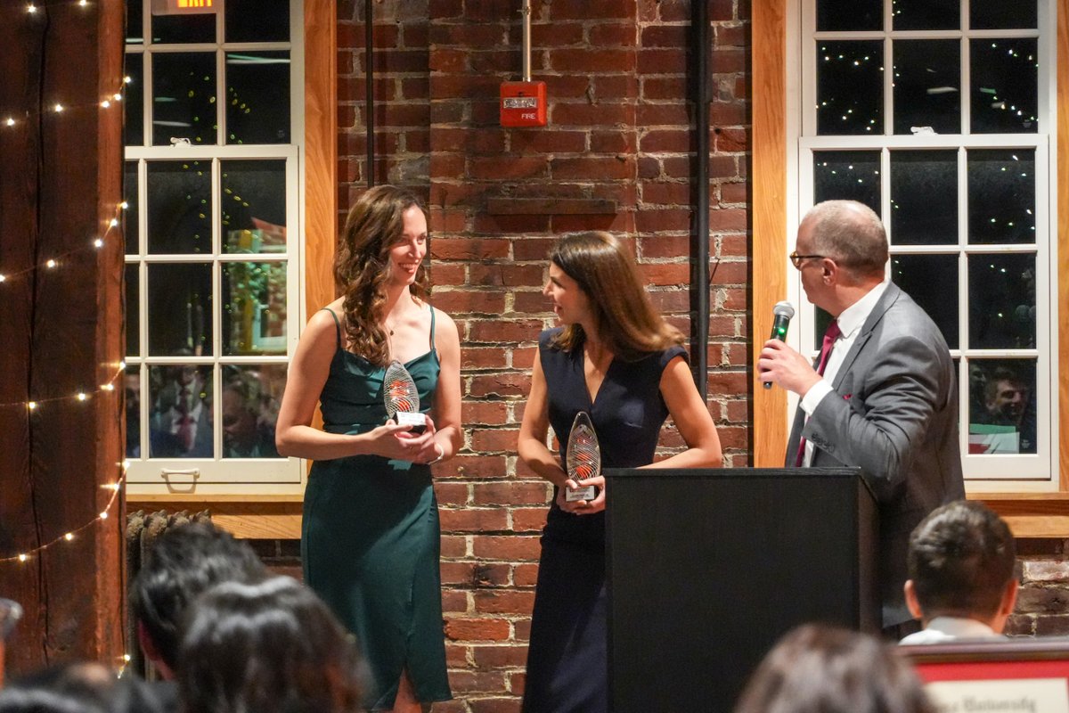 IU_Surgery's tweet image. We had a great time celebrating our graduating General Surgery Chief Residents last Friday!🎉

We are so proud of their hard work and dedication and we wish them nothing but the best as they move forward in their surgical careers.🙌

#IUSurgery #IUGeneralSurgery…